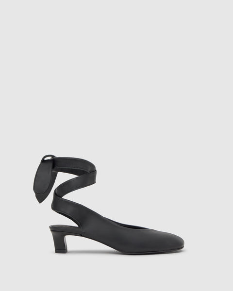 Shoes and footwear for women | Castañer